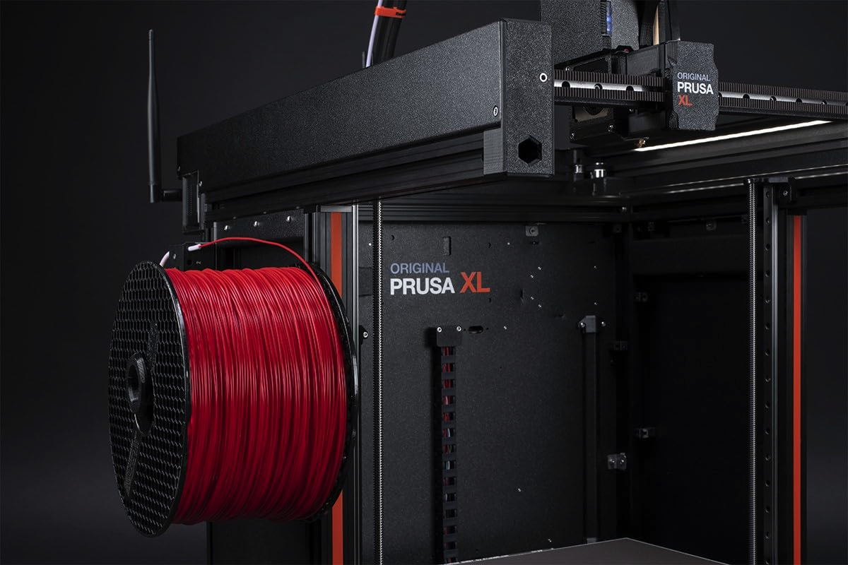 3Д принтер Prusa XL подходит для малых предприятий, профессионалов и энтузиастов, которые ищут устройство для крупноформатной печати с хорошей поддержкой.